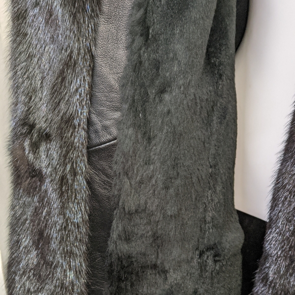 Dasco Vtg Lambskin Leather Coat with Mink Trim and Removable Rabbit Fur Liner - Picture 4 of 10